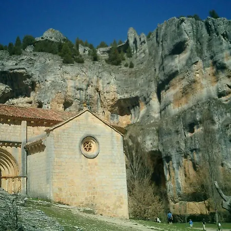 Летний дом Canon De Rio Lobos Ii *